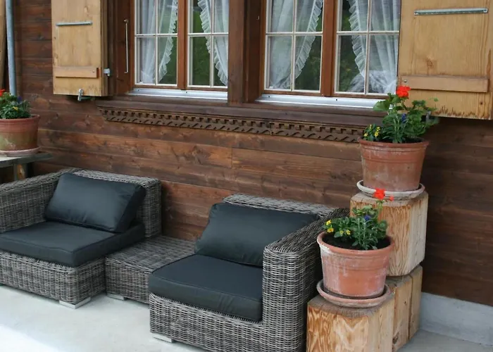 By Interhome Horboden